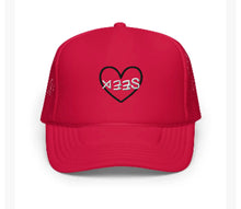 Load image into Gallery viewer, Heart Trucker Hat
